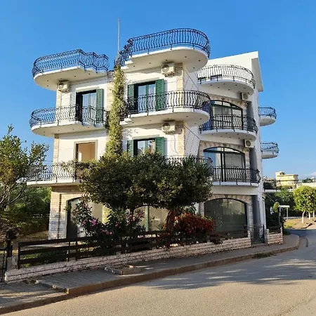 Guest house Centrum Apartments Ksamil